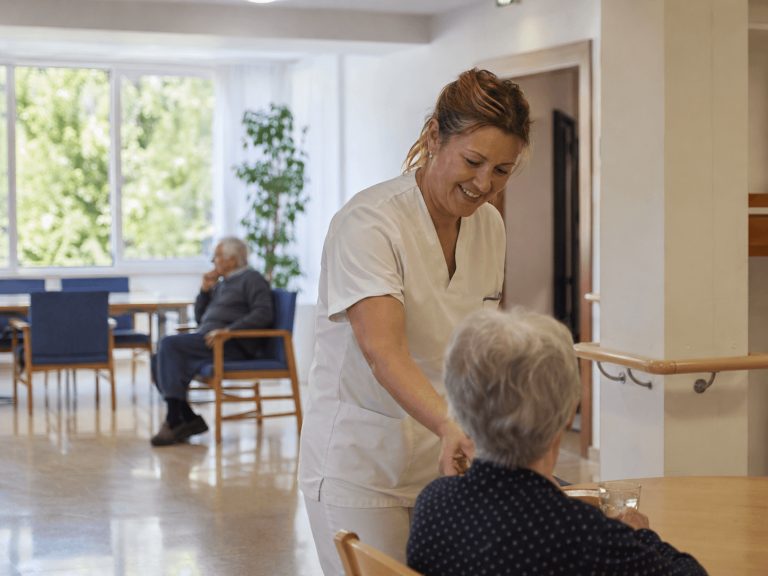 15 plazas de ayudante de residencia y servicios en la Generalitat Valenciana para personas con discapacidad intelectual