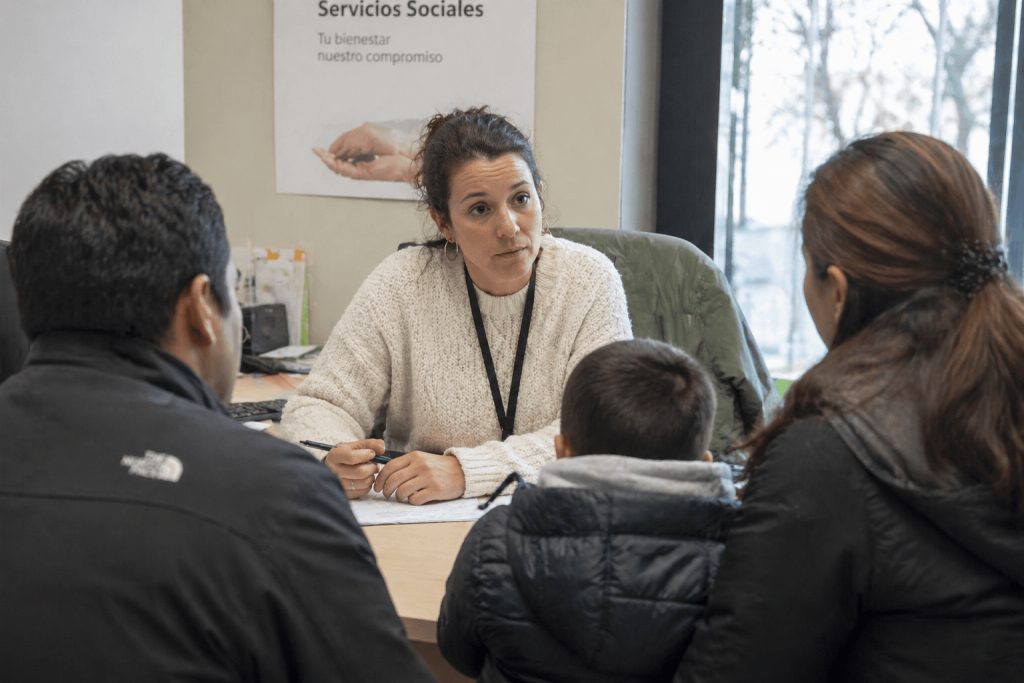 380 plazas Trabajo Social Madrid 2026 oposición A2