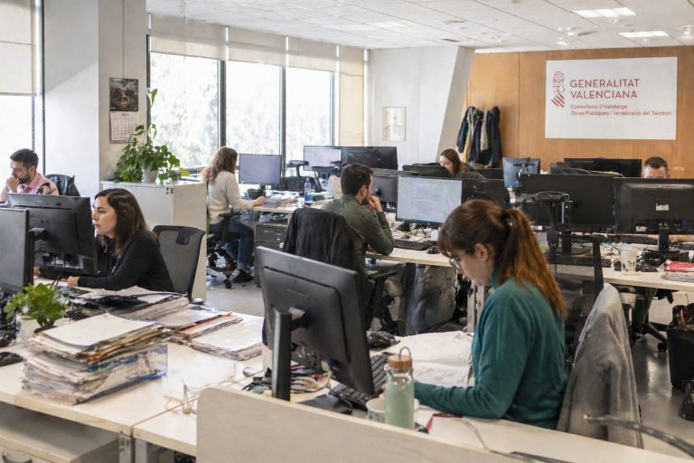 La Generalitat lanza más de 1.600 plazas A1