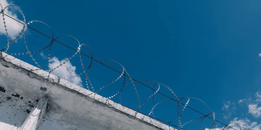 73 Plazas para el cuerpo especial de Instituciones Penitenciarias: consulta plazos, requisitos y temario