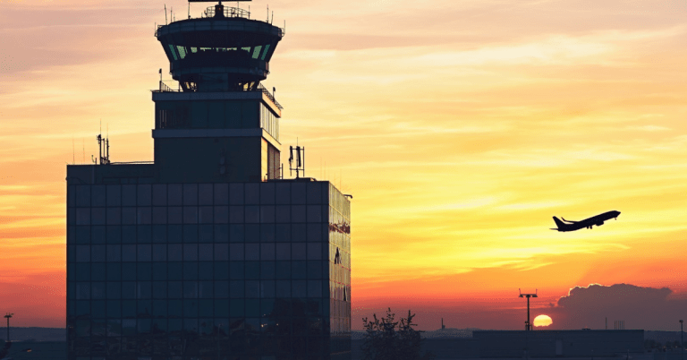 Cómo ser controlador aéreo en España