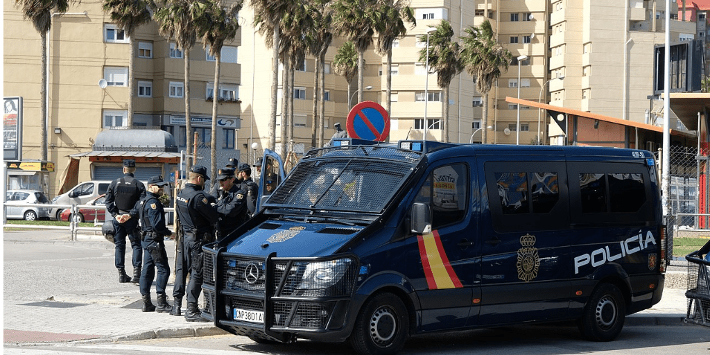 Convocadas 100 plazas para las oposiciones a Policía Nacional (escala ejecutiva). Foto: Wikimedia