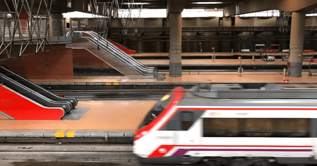 Renfe Busca Maquinistas Para Trabajar En Espa A